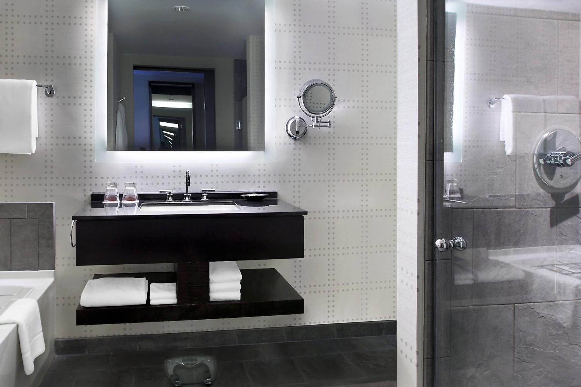 The Liberty, A Luxury Collection Hotel, Boston Bagian luar foto